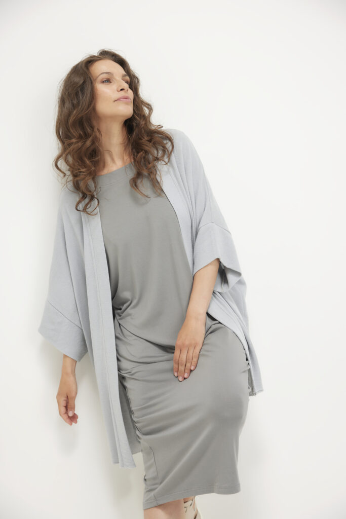 by basics Merino Strickhülle und Kleid