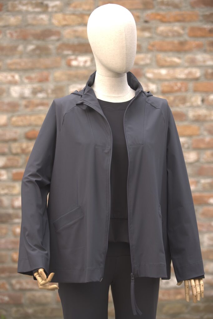 "Zeitlos by Luana" Jacke grau graphit 2025
